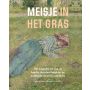 Meisje in het gras