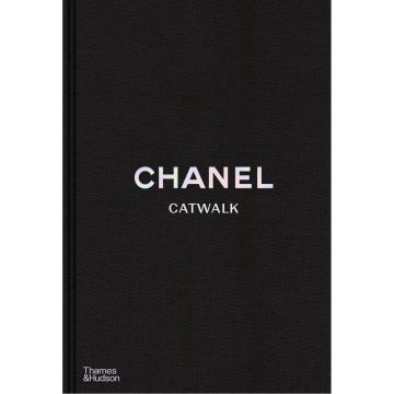 Catwalk. Chanel  (new edition)