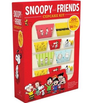 Snoopy and Friends Cupcake Kit