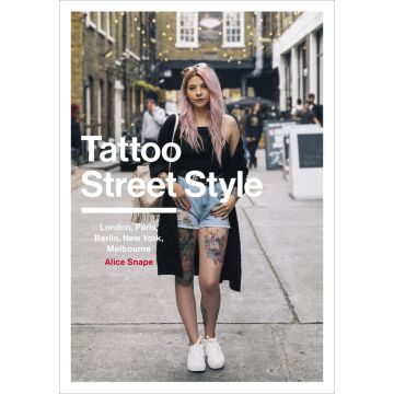 Tattoo Street Style