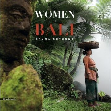 Women in Bali