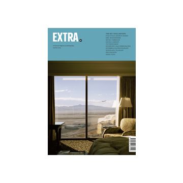 Extra (02) - Set/still